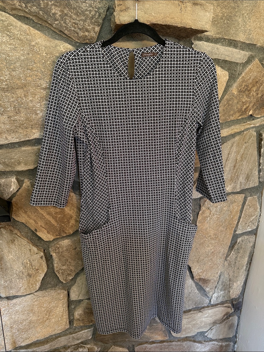 J. McLaughlin Black & White Patterned Women's Shift Dress-Medium